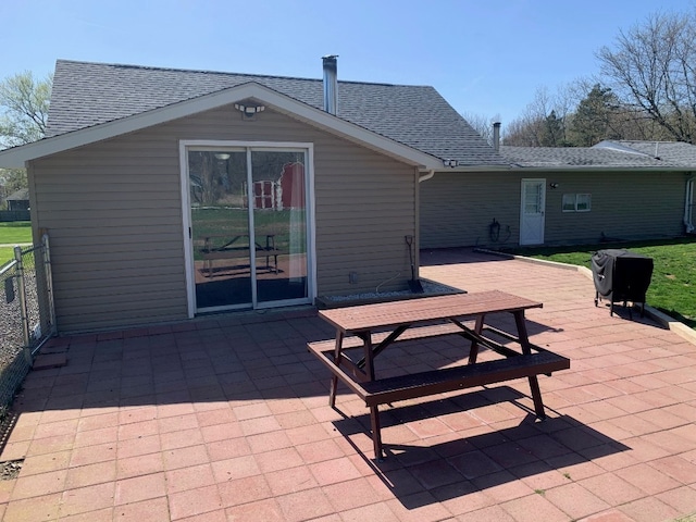 6028 Davidson Rd, Jamestown, PA 16134 - view of patio
