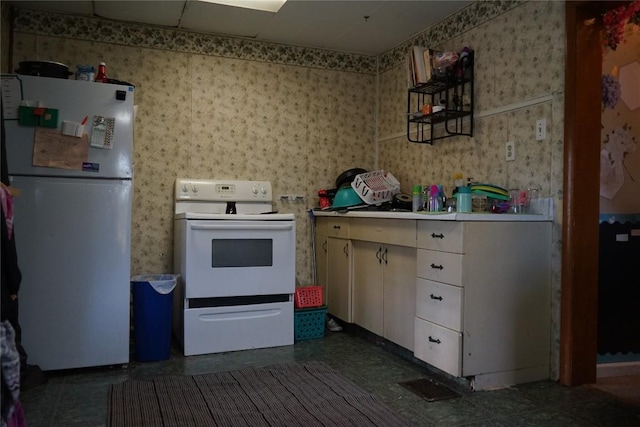 kitchen featuring white appliances