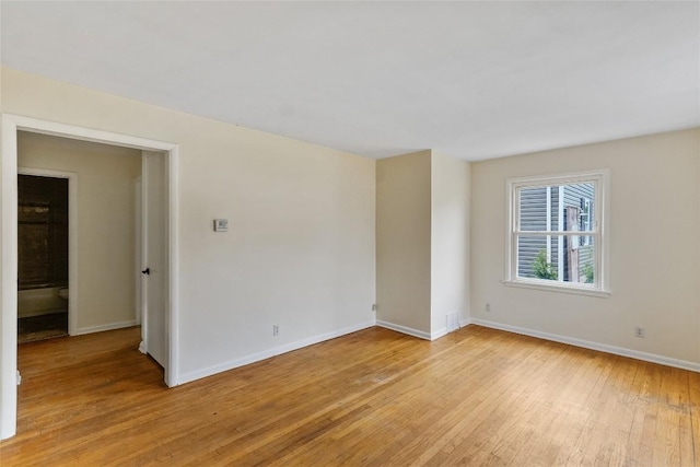 1057 W 32nd St, Erie, PA 16508 - photo 4
