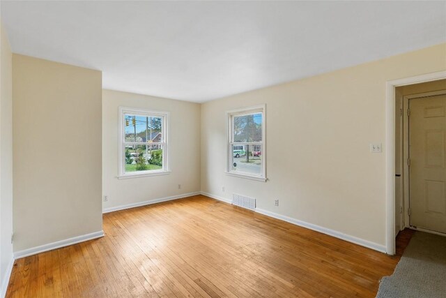 1057 W 32nd St, Erie, PA 16508 - photo 6
