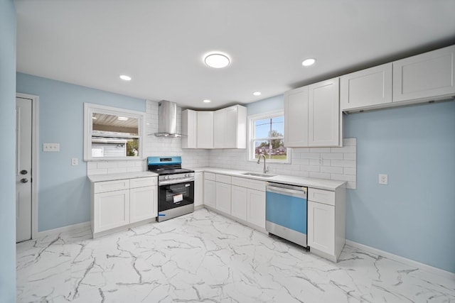kitchen featuring electric stove, dishwashing machine, a sink, tasteful backsplash, and recessed lighting