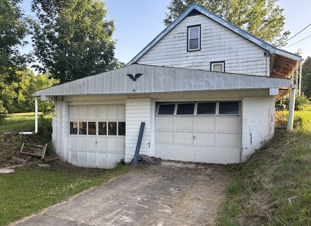 14245 19th Rte, Cambridge Springs, PA 16403 - garage with driveway