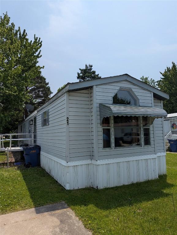 5005 Zuck Rd Unit 21, Erie, PA 16506 - view of property exterior with a yard