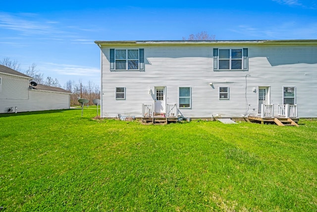 2521 Mccain Ave, Erie, PA 16510 - back of house with a yard