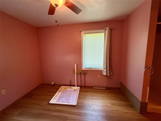 2748 E 32nd St, Erie, PA 16510 - photo 17