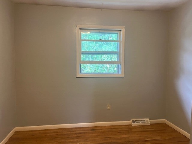 3201-3203 Loveland Ave Unit 2, Millcreek, PA 16506 - photo 3