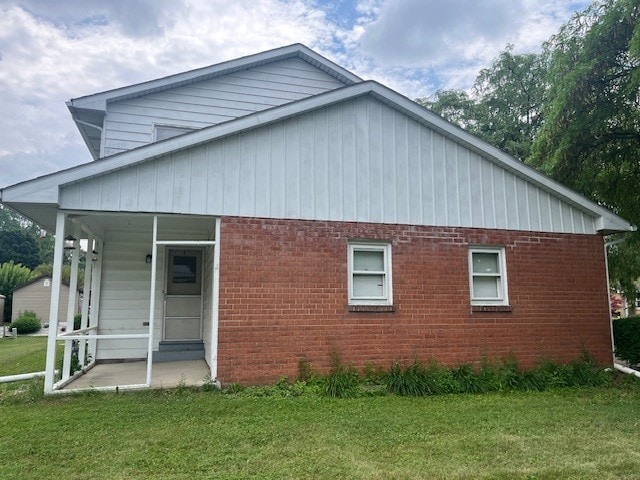 3201-3203 Loveland Ave Unit 2, Millcreek, PA 16506 - photo 2