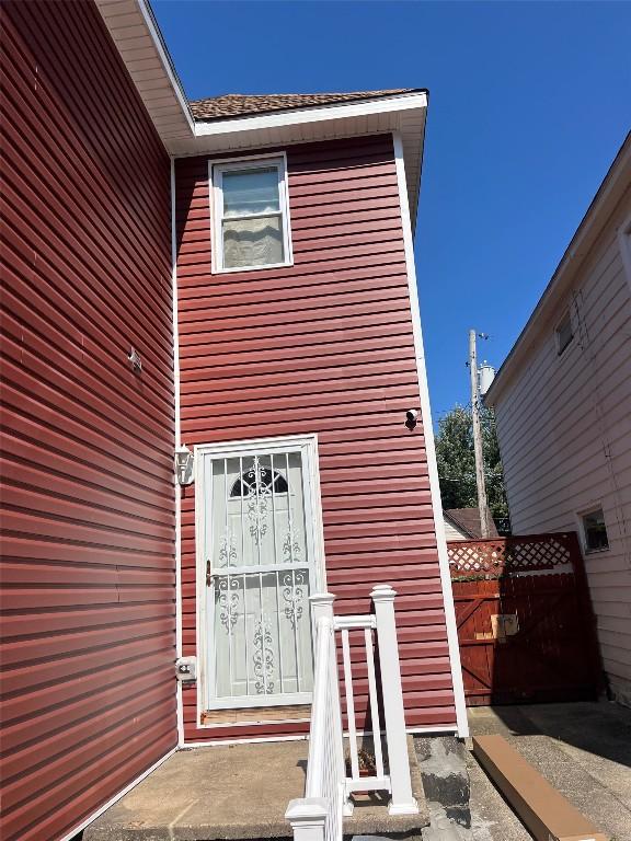 549 E 5th St, Erie, PA 16507 - photo 7