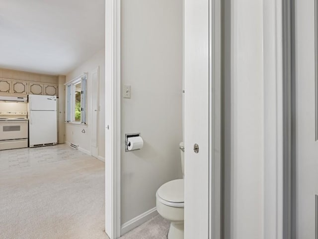 12052 Lake Dr, Conneaut Lake, PA 16316 - bathroom featuring toilet and baseboards