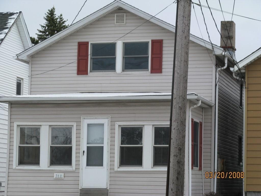 749 E 12th St, Erie, PA 16503 - photo 1