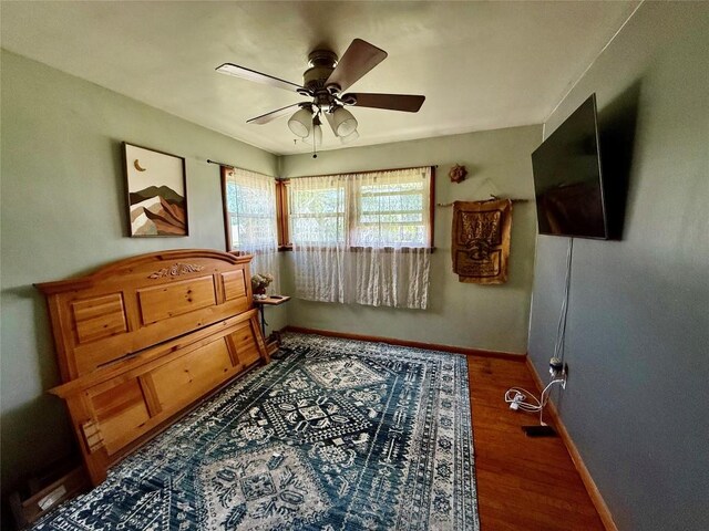 3508 Emerson Ave, Erie, PA 16508 - bedroom featuring wood finished floors and a ceiling fan