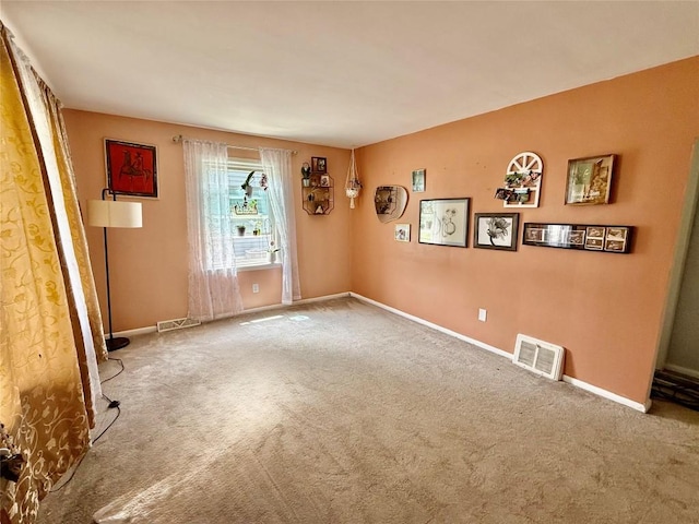 3508 Emerson Ave, Erie, PA 16508 - carpeted empty room with baseboards