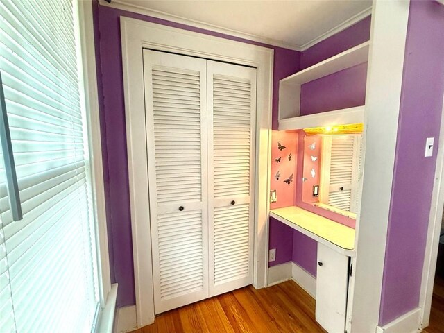 115 W 32nd St, Erie, PA 16508 - hall featuring wood finished floors and crown molding