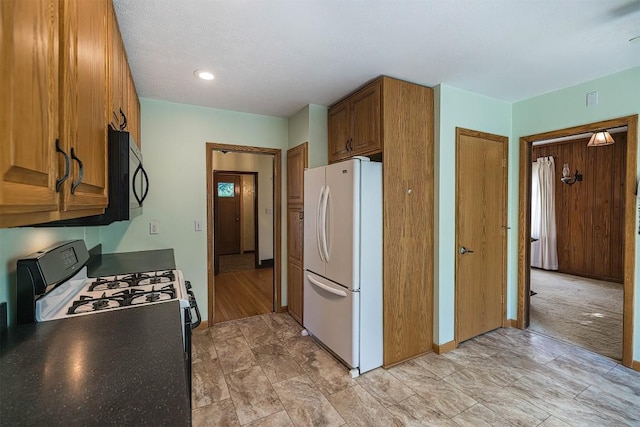 709 Hilltop Rd, Erie, PA 16508 - photo 17