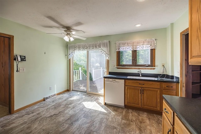 709 Hilltop Rd, Erie, PA 16508 - photo 13