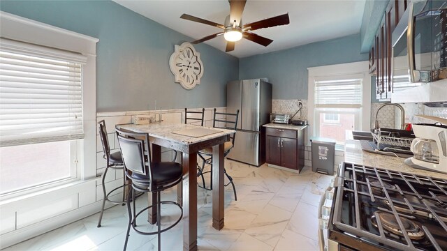 658 W 10th St, Erie, PA 16502 - photo 35