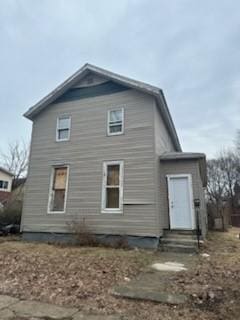 513 Wallace St, Erie, PA 16507 - rear view of property featuring entry steps