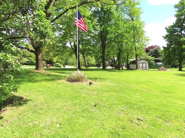 12930 Park Lane Dr, Meadville, PA 16335 - view of green lawn