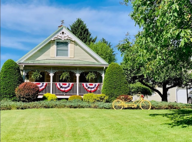 exterior space featuring a front lawn