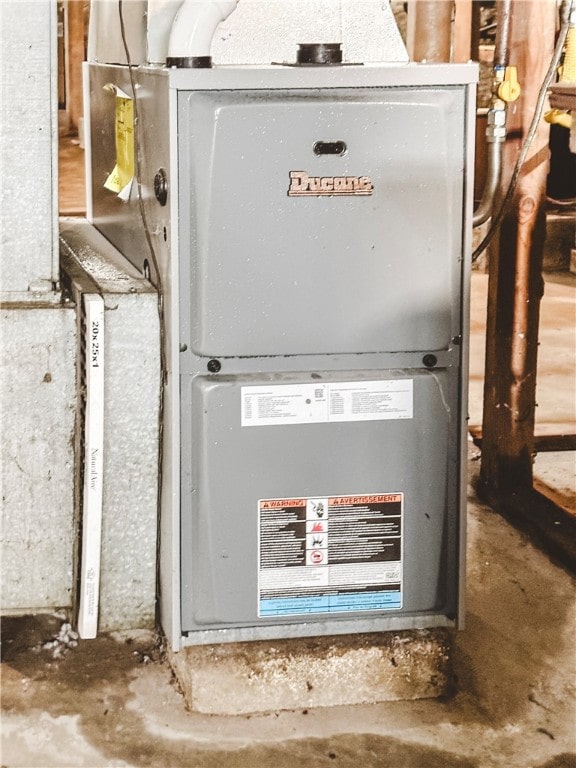 212 Main St, Jamestown, PA 16134 - utilities featuring heating unit