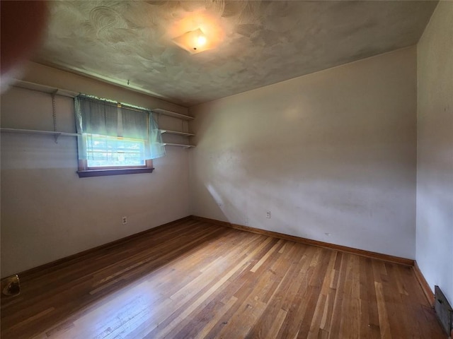 2839 E 30th St, Erie, PA 16510 - photo 15