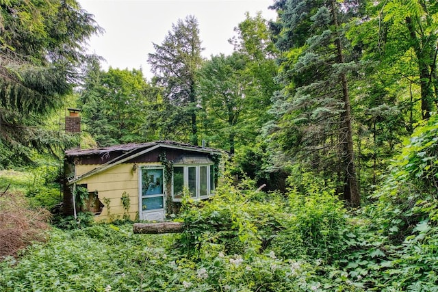 202 Marietta Ave, Fairview, PA 16415 - view of outbuilding with a forest view