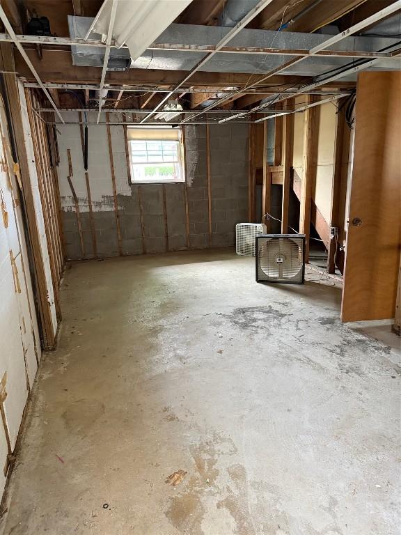 2425 Eastlawn Pkwy, Erie, PA 16510 - photo 16