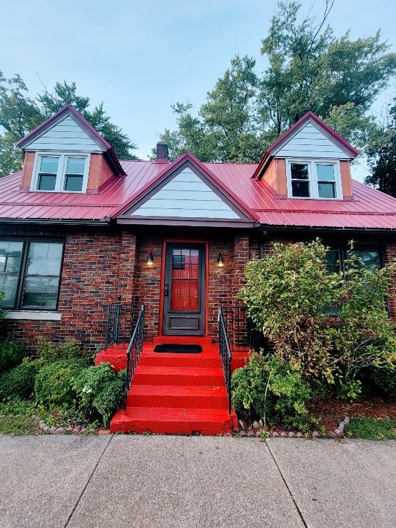 view of front of house