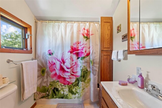 6946 Huntley Rd, West Springfield, PA 16443 - full bathroom featuring vanity and a shower with shower curtain