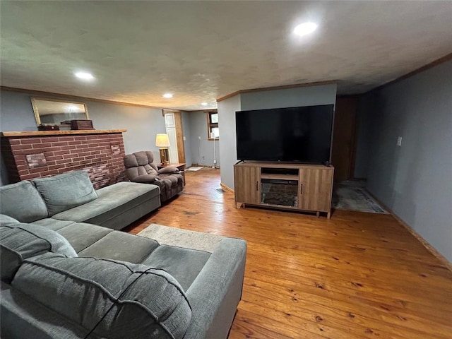 2892 Township Rd, Linesville, PA 16424 - living area featuring hardwood / wood-style flooring and recessed lighting