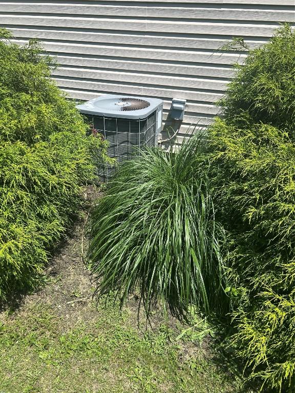 10665 Center Ave, Conneaut Lake, PA 16316 - photo 15