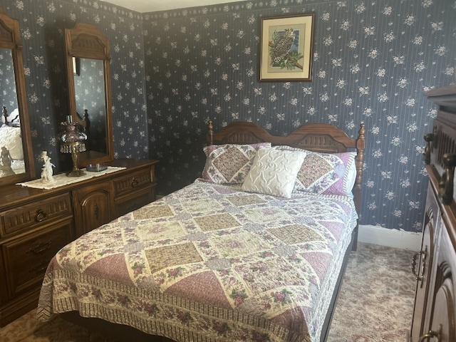 495 E Jamestown Rd, Greenville, PA 16125 - bedroom with wallpapered walls