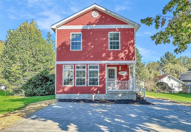 view of front of property