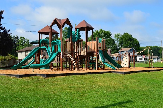 105 Hickory St, Edinboro, PA 16412 - community playground with a yard
