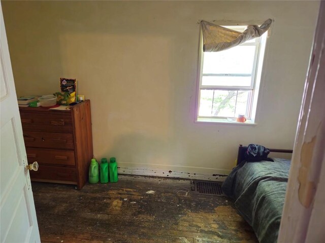 402 Reed St, Erie, PA 16507 - view of bedroom