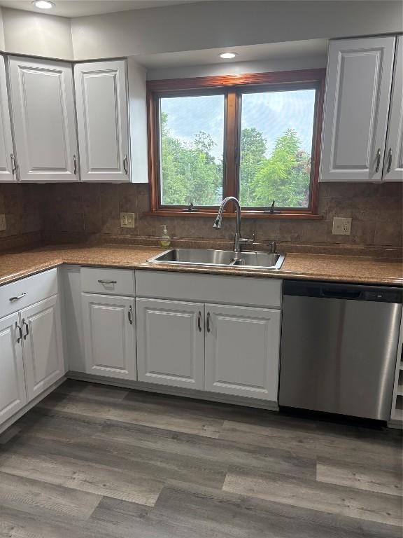116 Frank Ave, Erie, PA 16509 - photo 8