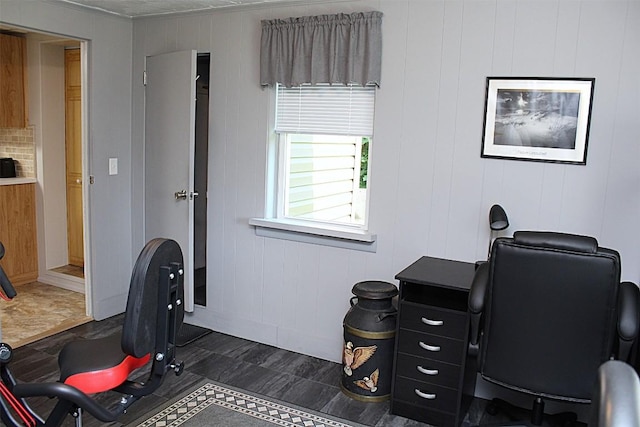 6361 Cherry Ext, Erie, PA 16509 - home office with ornamental molding and baseboards