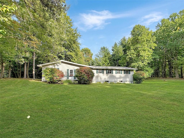 8511 Nissen Dr, Fairview, PA 16415 - view of front of house featuring a front yard