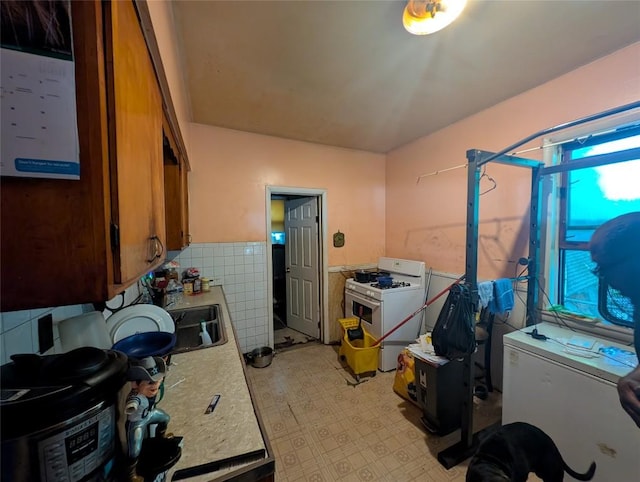 550 W 17th St, Erie, PA 16502 - photo 4