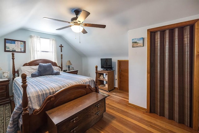2514 E 43rd St, Erie, PA 16510 - bedroom with hardwood / wood-style floors, lofted ceiling, ceiling fan, and baseboards