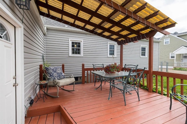 2514 E 43rd St, Erie, PA 16510 - wooden deck with outdoor dining area