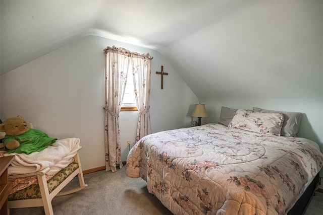 2514 E 43rd St, Erie, PA 16510 - bedroom featuring carpet flooring and vaulted ceiling