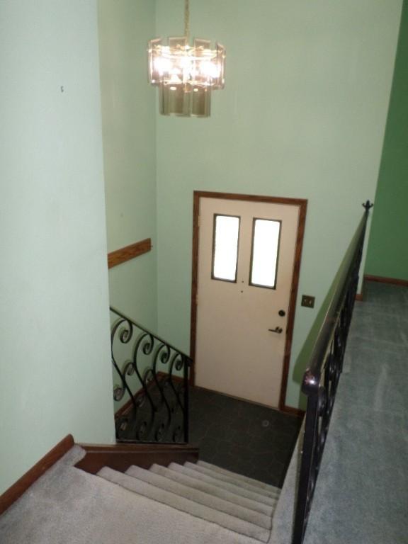 4485 Phyllis Dr, Erie, PA 16510 - photo 3