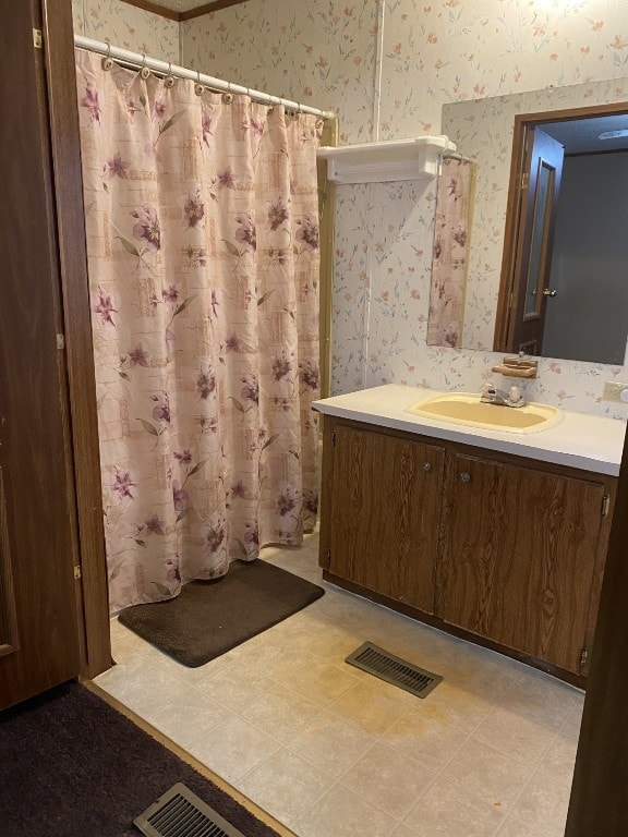 bathroom with vanity