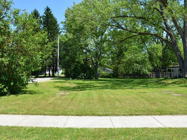 327 Main St, Saegertown, PA 16433