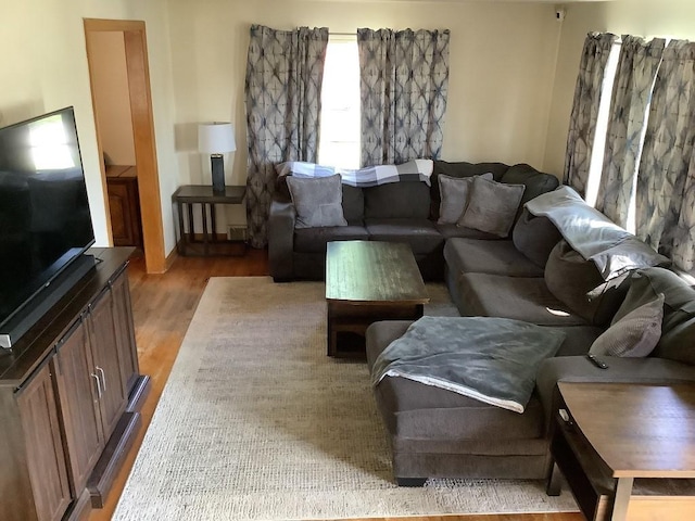 3322 Parade St, Erie, PA 16504 - living area with wood finished floors