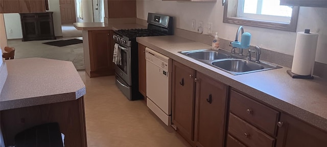 21 Ridgewood Dr, Erie, PA 16426 - kitchen with gas range, dishwasher, and light countertops