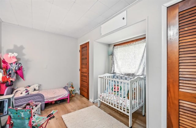 406 Spring St, Jamestown, PA 16134 - bedroom featuring wood finished floors and a closet