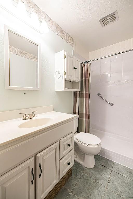 625 Montroyale Dr, Erie, PA 16504 - photo 17