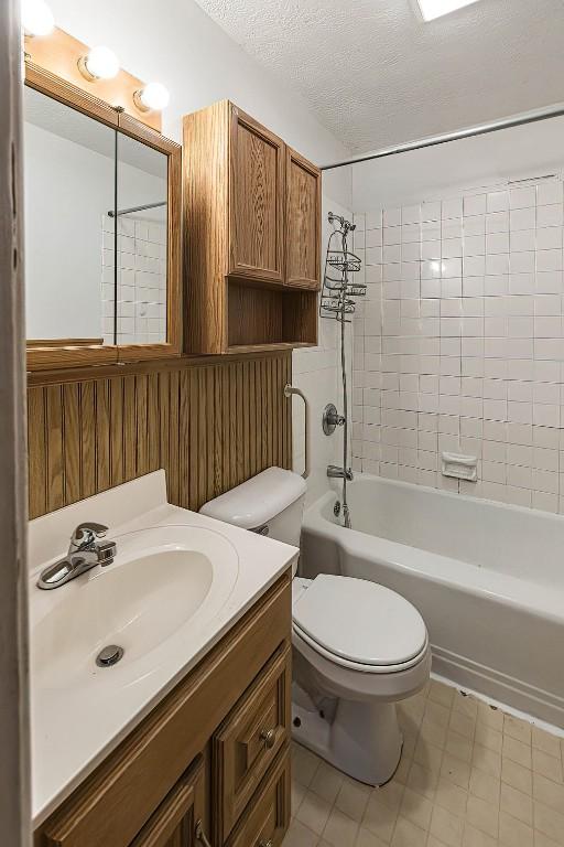 738 E 36th St, Erie, PA 16504 - photo 18